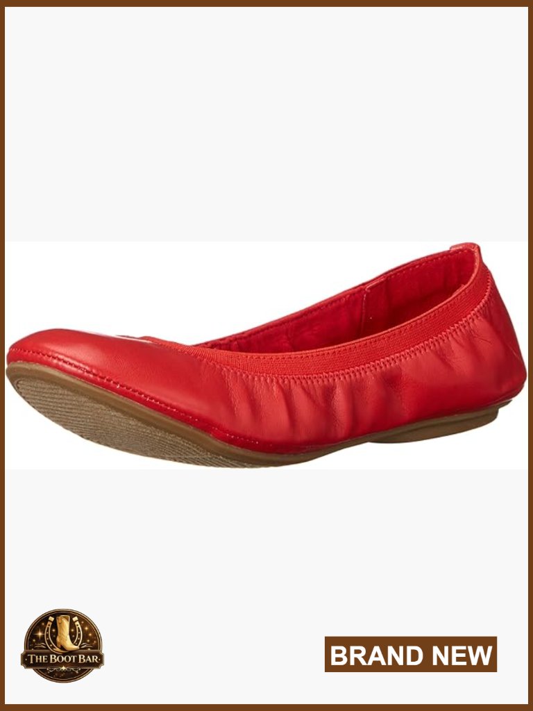 Wardrobe Staple Ballet Flat With Elastic Topline, Round Toe, Slip-On